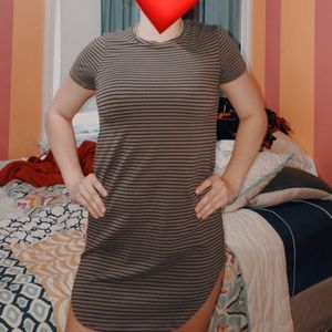 Striped T-Shirt Dress👚👗